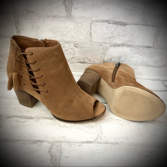 Franco Fortini Ramona Brown Leather Ankle Peep Toe Booties w/Lacing & Tassels - Picture 2 of 9